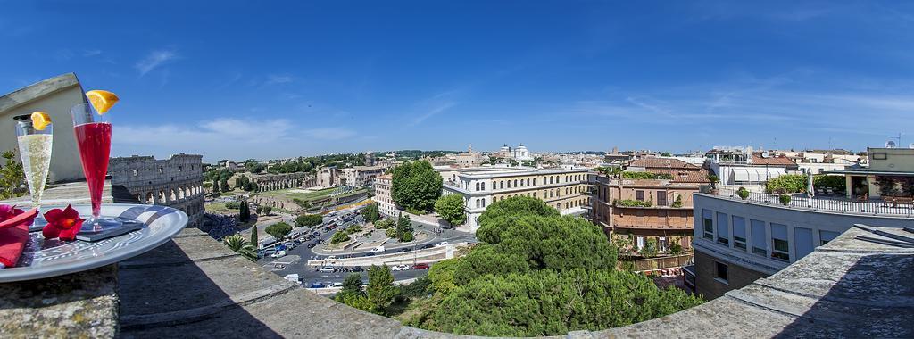 Colosseum Corner Рим Екстериор снимка